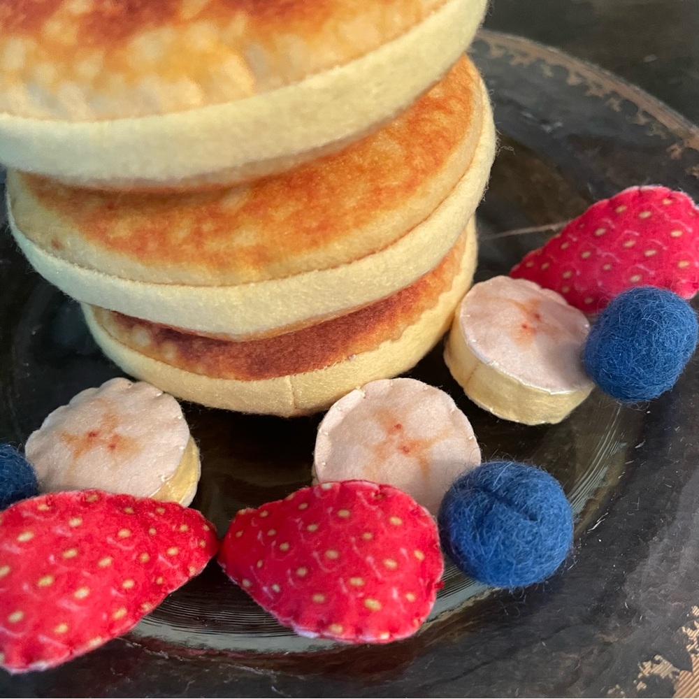 Felt Food Pancake Breakfast Fruit Brunch for Play or Prop Fake Faux Decoration - Picture 5 of 8